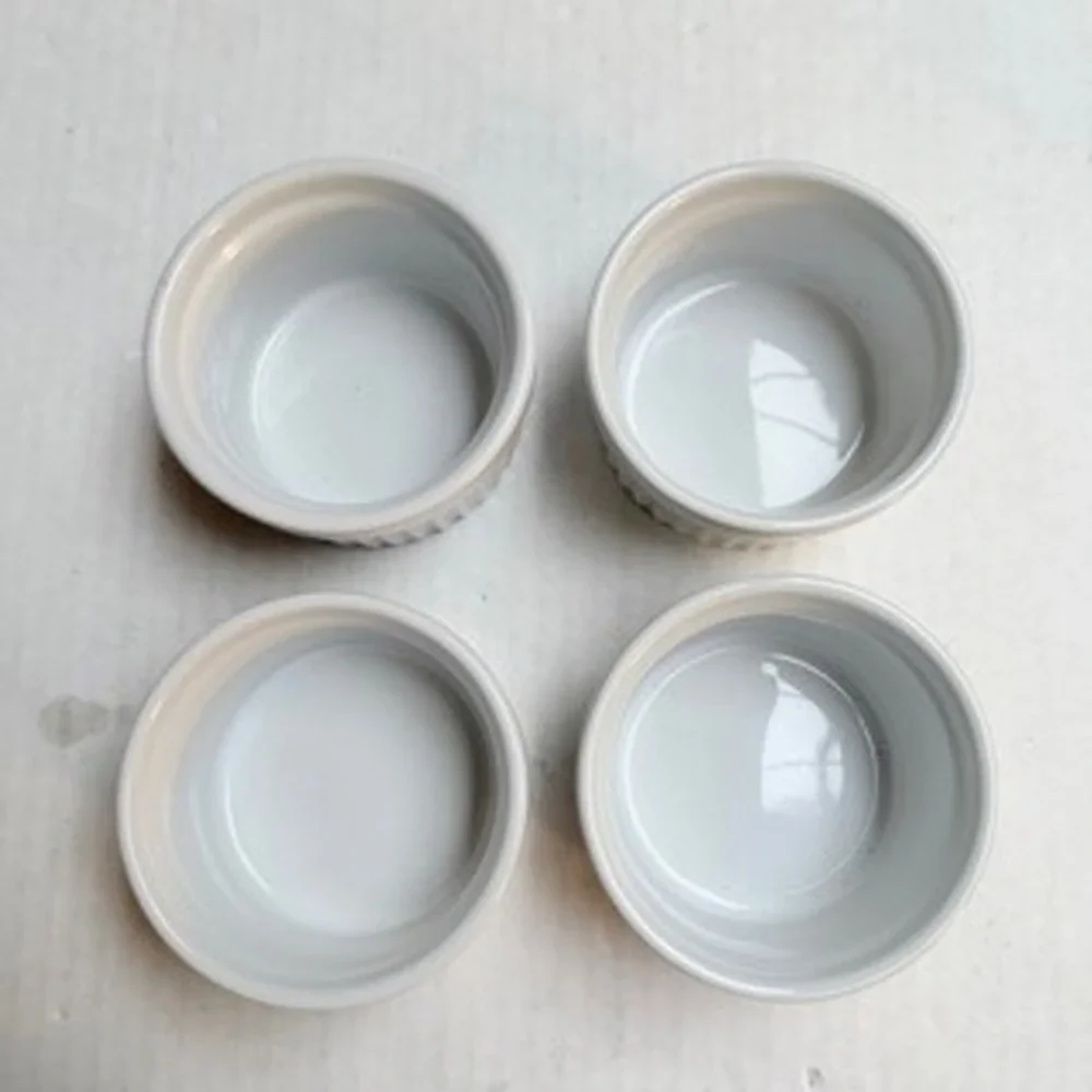 Set of 4 White Ceramic Ramekins Fluted Souffle Dishes 3 Inch Small Bowls